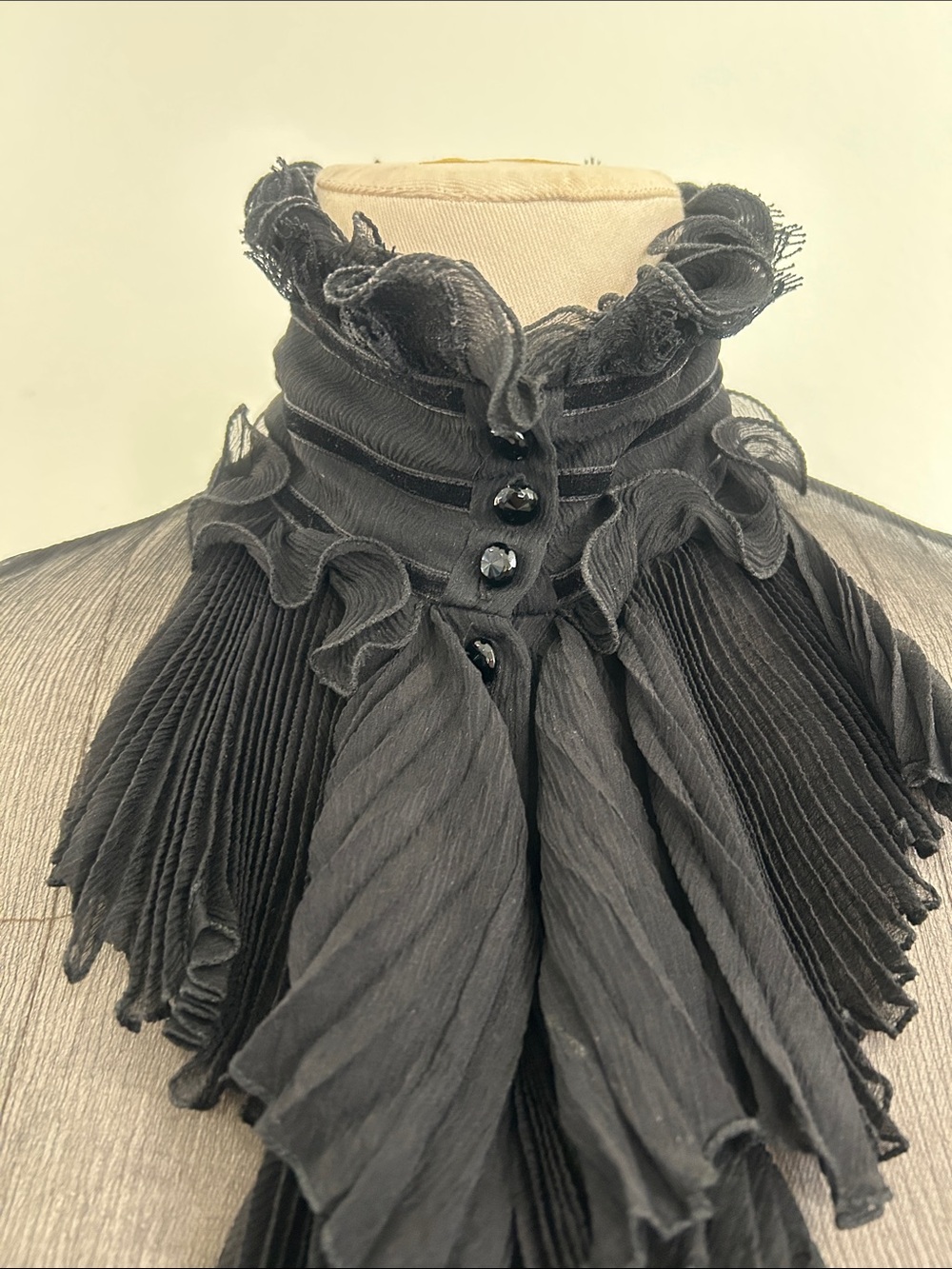Ralph Lauren Black Label silk ruffle button down blouse black S - Picture 9 of 14